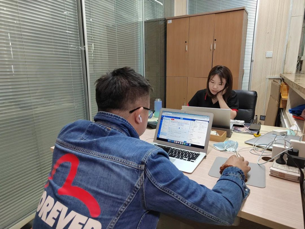 红六月 我们·不负所托
