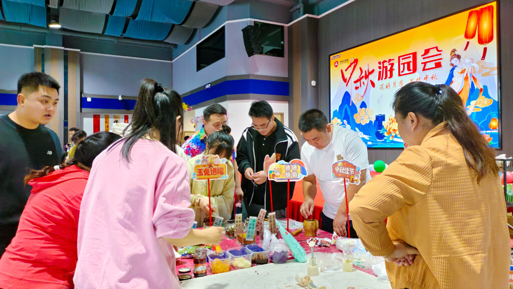龙海达物流中秋游园会