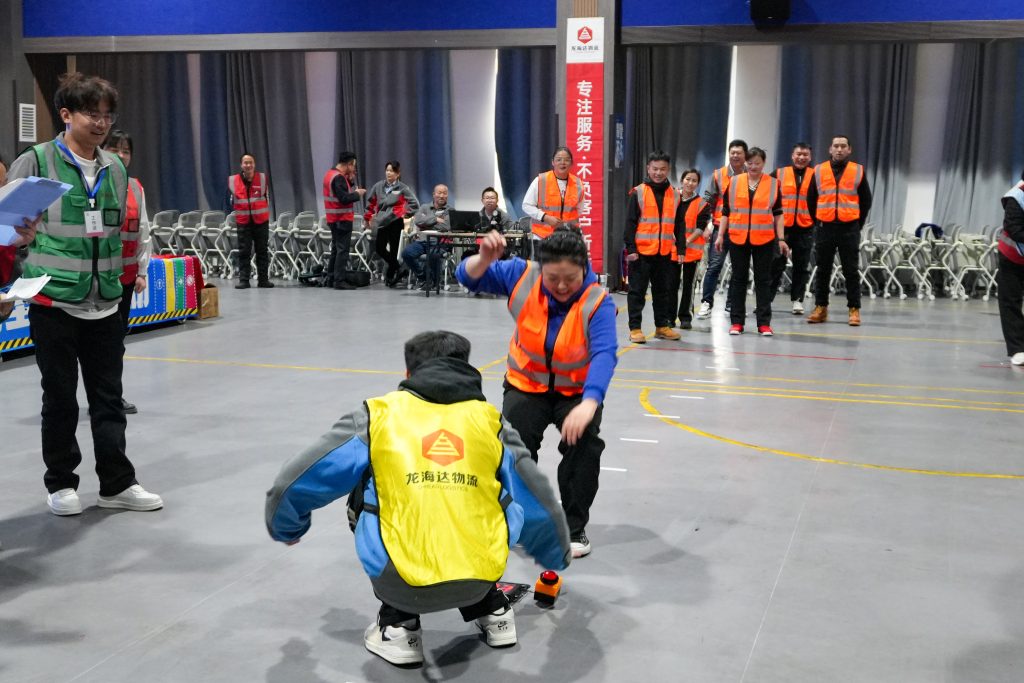 安全护航 共筑防线 | 龙海达物流2025年安全主题活动